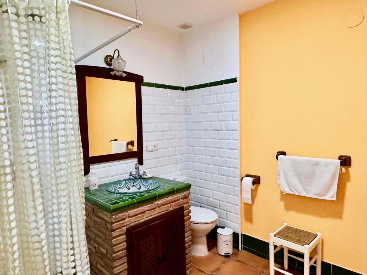 Encantador Cortijo La Emiliana A 5 Minutos Del Centro Churriana de la Vega Exterior foto